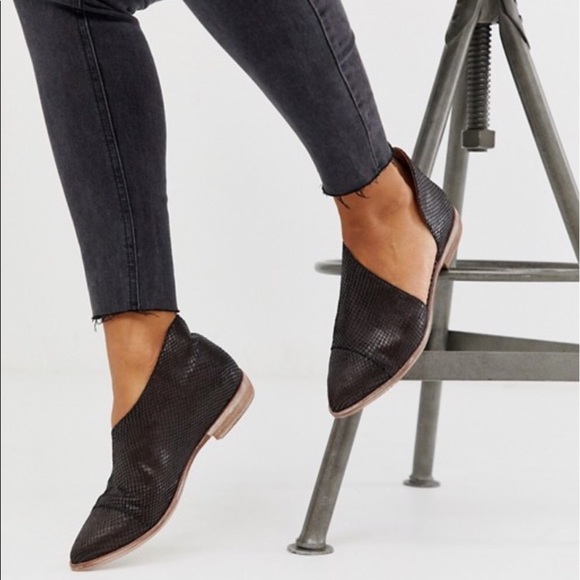 Free People Shoes - Brand new!! Free People royale flat
